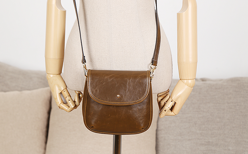 New Handy Castle Vintage Mini Cross Back Bag Recom