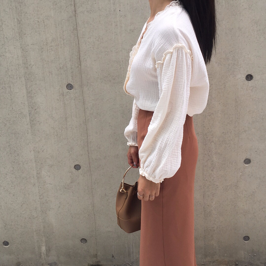 NEW FASHION LADY GIRL Blouse Fall lace ruffle puff