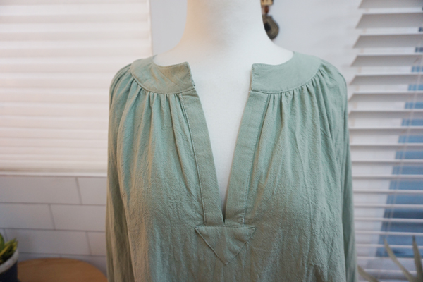 NEW FASHION LADY GIRL Blouse Embroidered Ethnic Pu