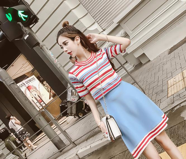 Top and bottom stripe knit two piece set 1color sk