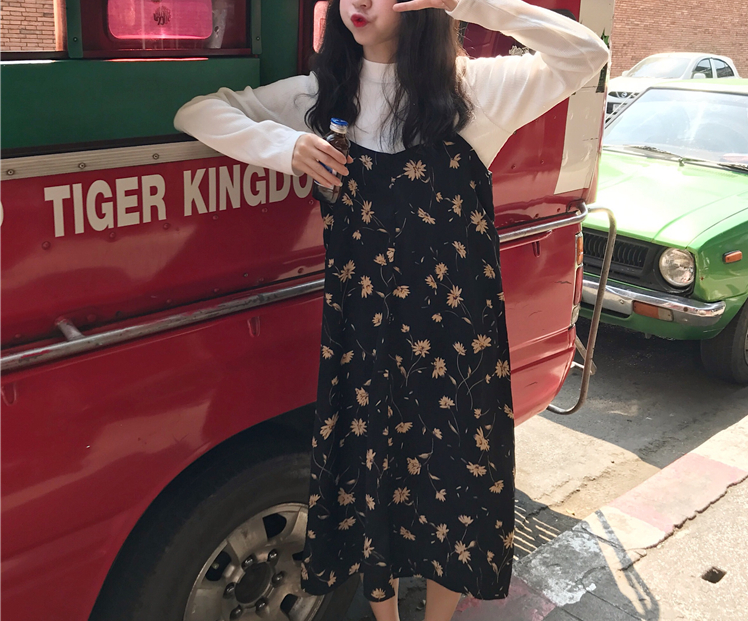 Omai fitting room flower chiffon strap dress + whi