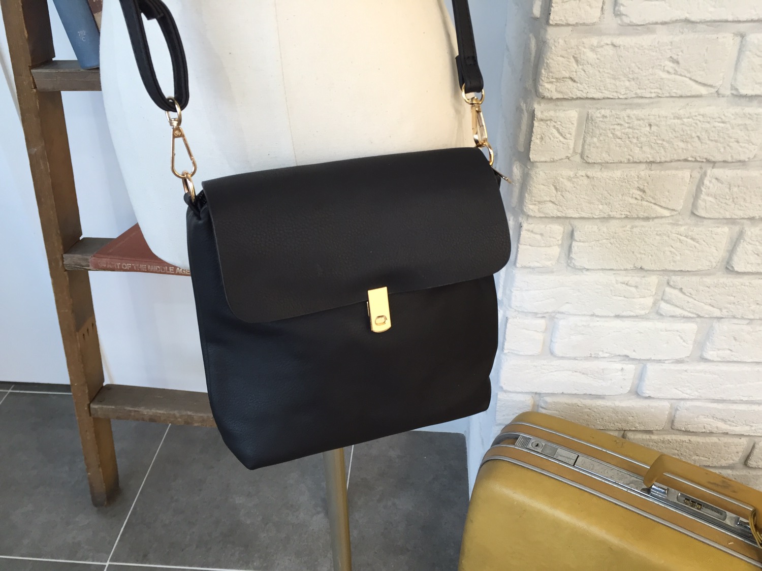 New Square Mini Cross Bag Muller Classic Style Kin