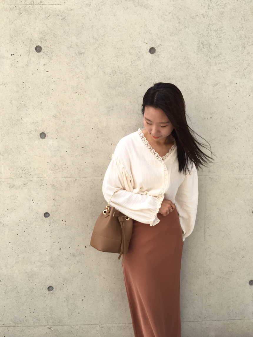 NEW FASHION LADY GIRL Blouse Fall lace ruffle puff