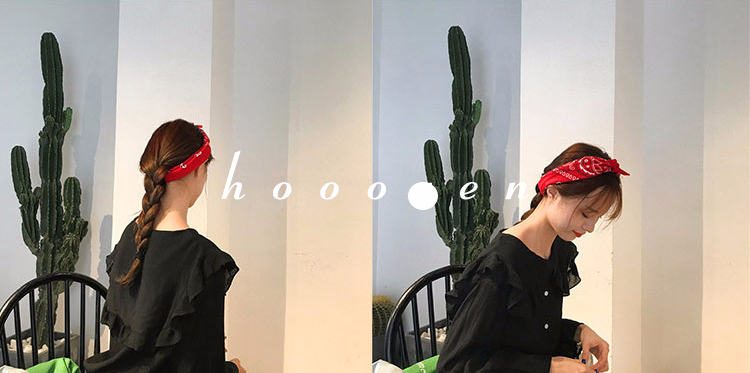 Women Blouses Sleeveless ruffle black white check 