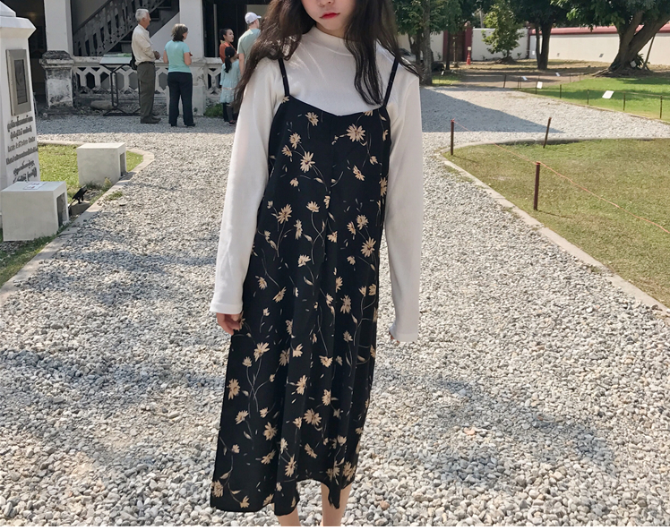 Omai fitting room flower chiffon strap dress + whi