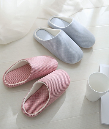 NEW HOME BATHROOM SLIPPERS blue.B Simple modern li