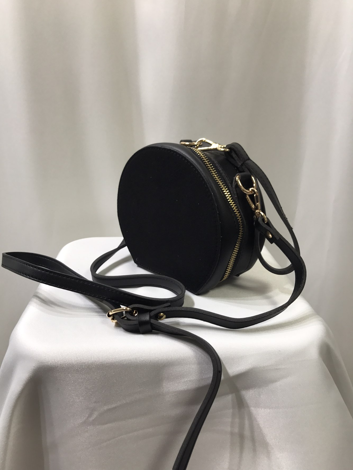 New Tambourine Round Mini Cross Back Clutch Back T