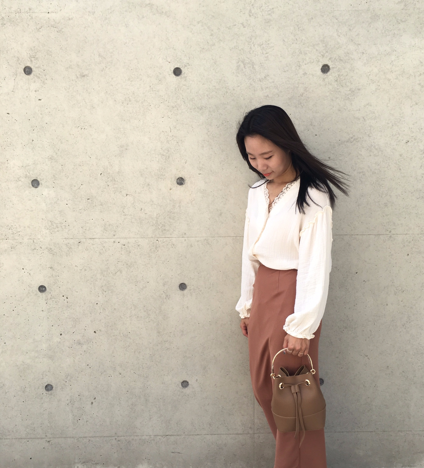 NEW FASHION LADY GIRL Blouse Fall lace ruffle puff