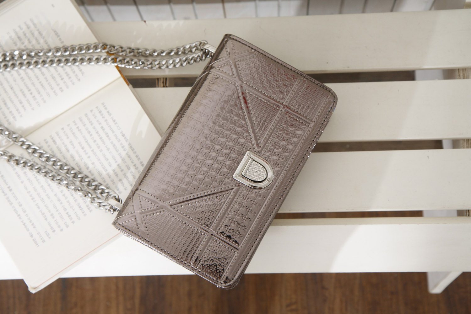 New Rama Chain Cross Bag Minimalism Cody Daily Sty