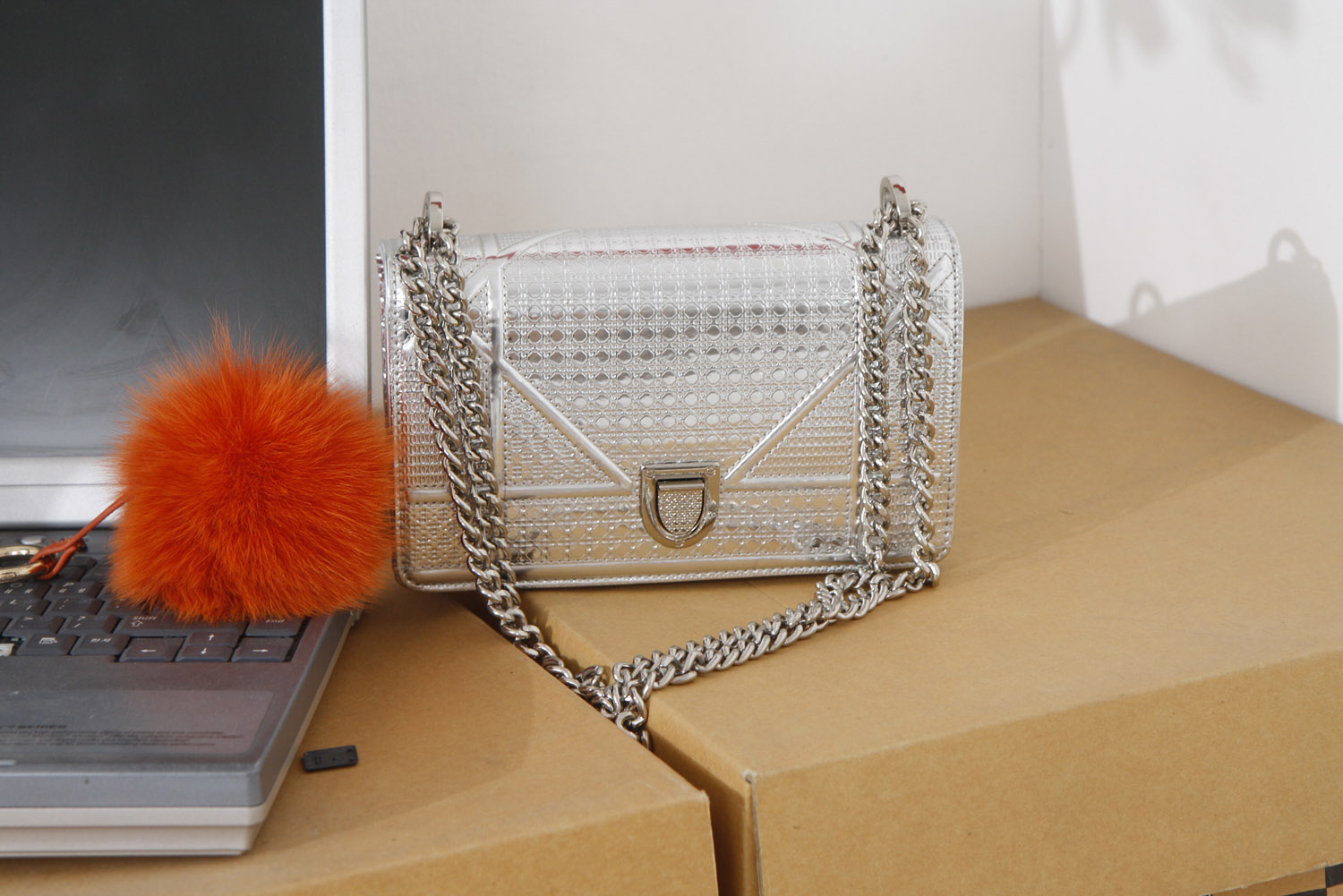 New Rama Chain Cross Bag Minimalism Cody Daily Sty