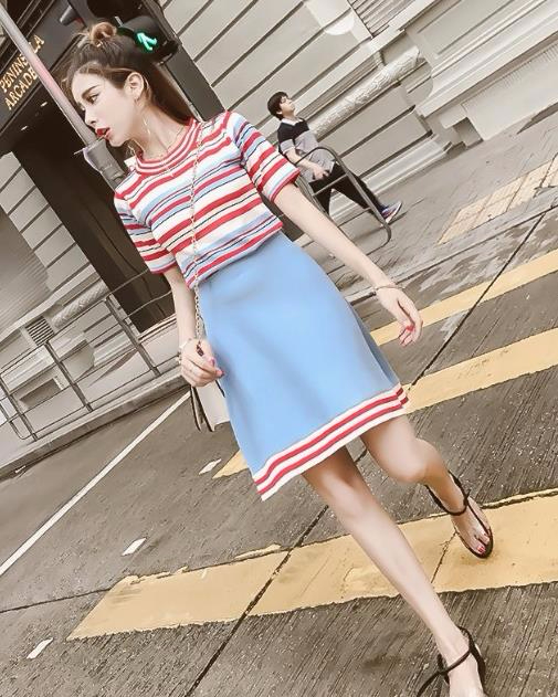 Top and bottom stripe knit two piece set 1color sk