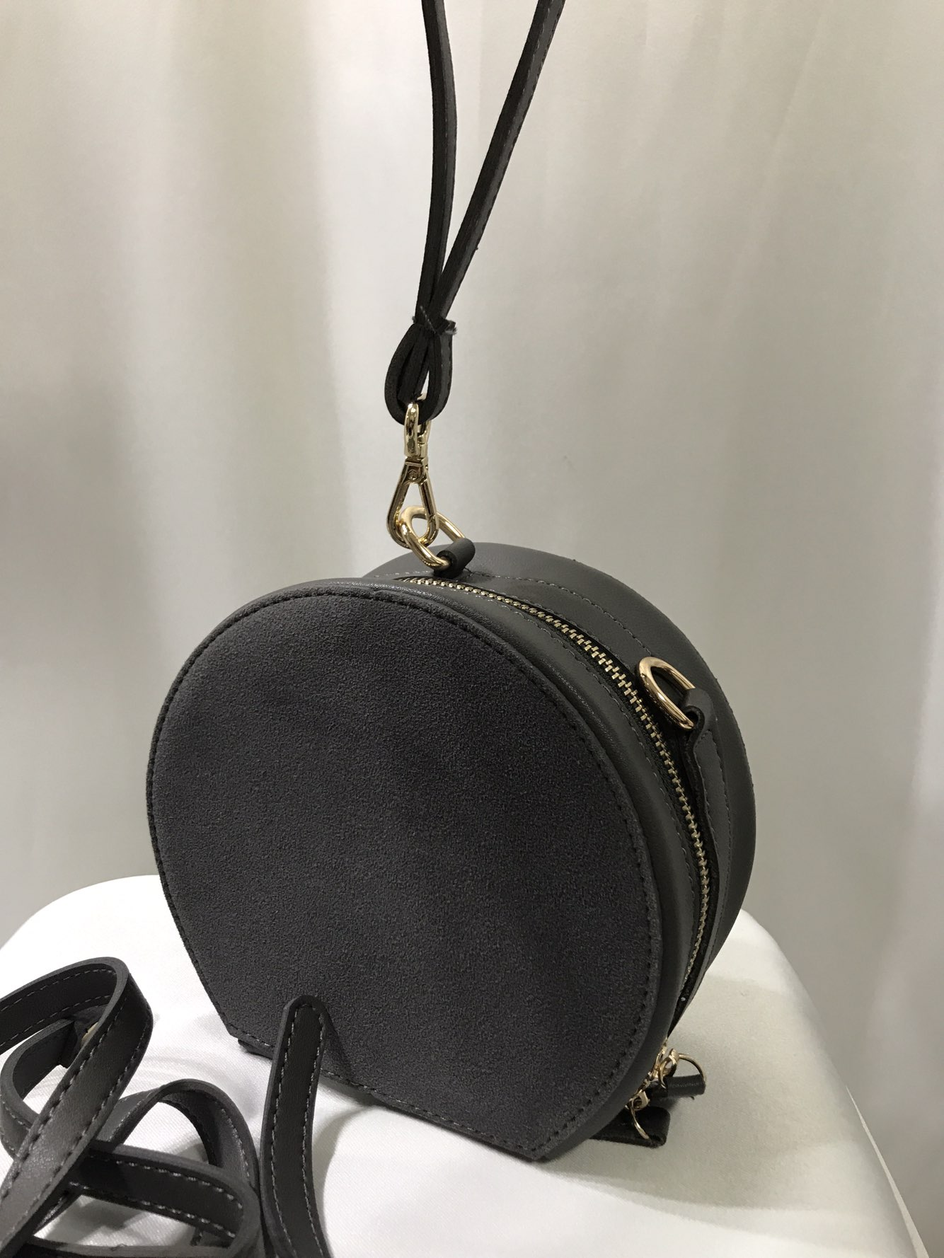 New Tambourine Round Mini Cross Back Clutch Back T