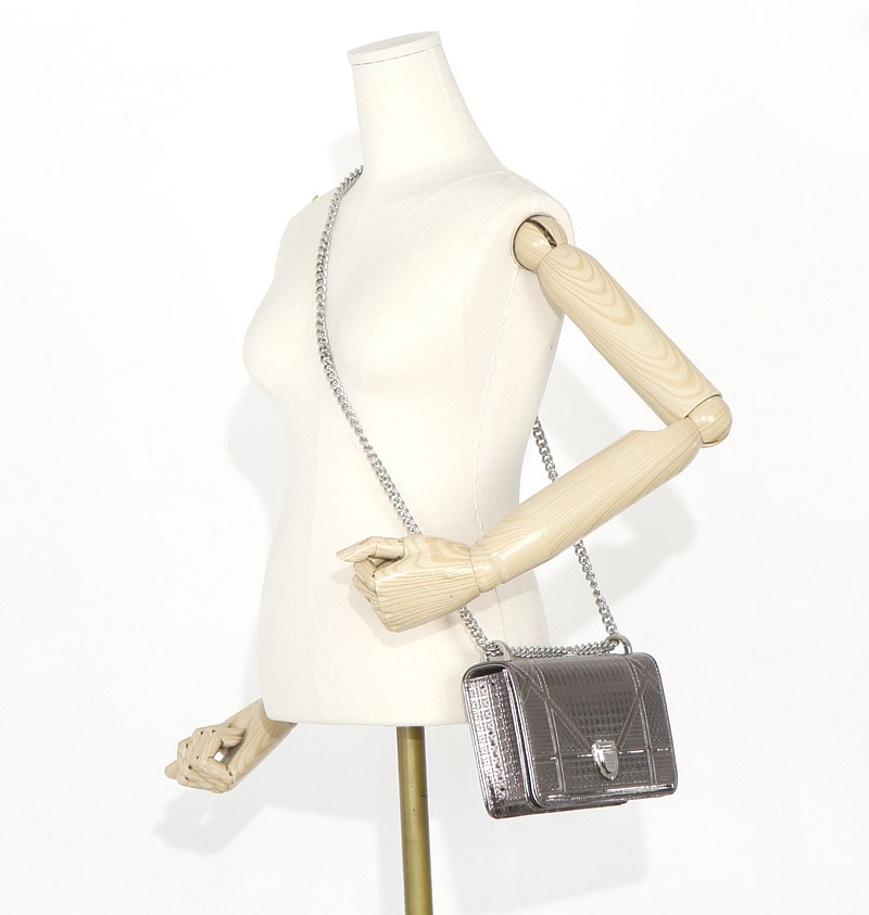 New Rama Chain Cross Bag Minimalism Cody Daily Sty