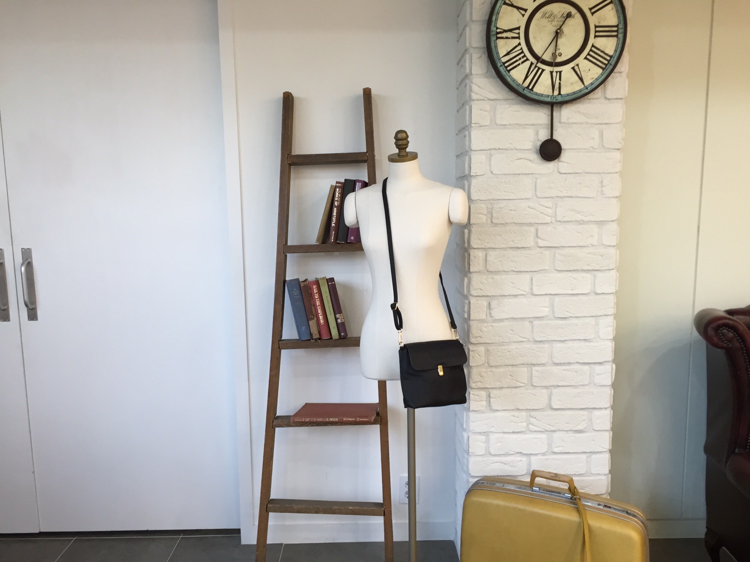 New Square Mini Cross Bag Muller Classic Style Kin