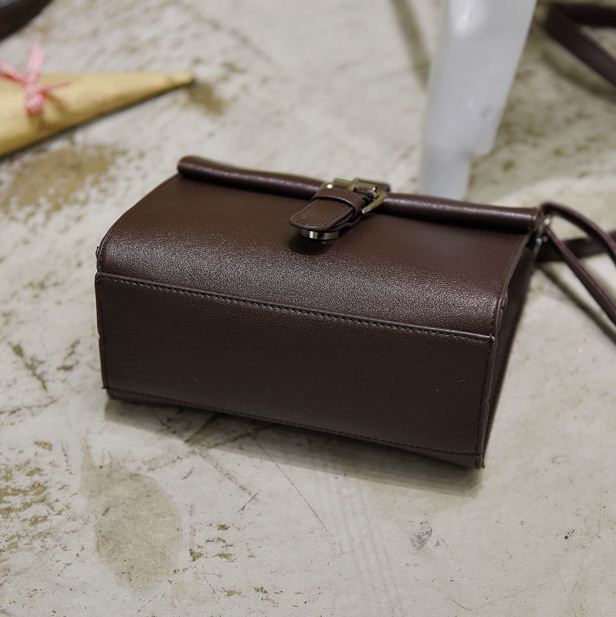 New mini cross-back woman female bag pretty pretty