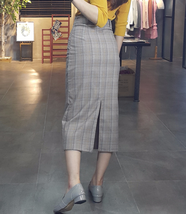 H line snap check long skirt twill Banhai wa h ski