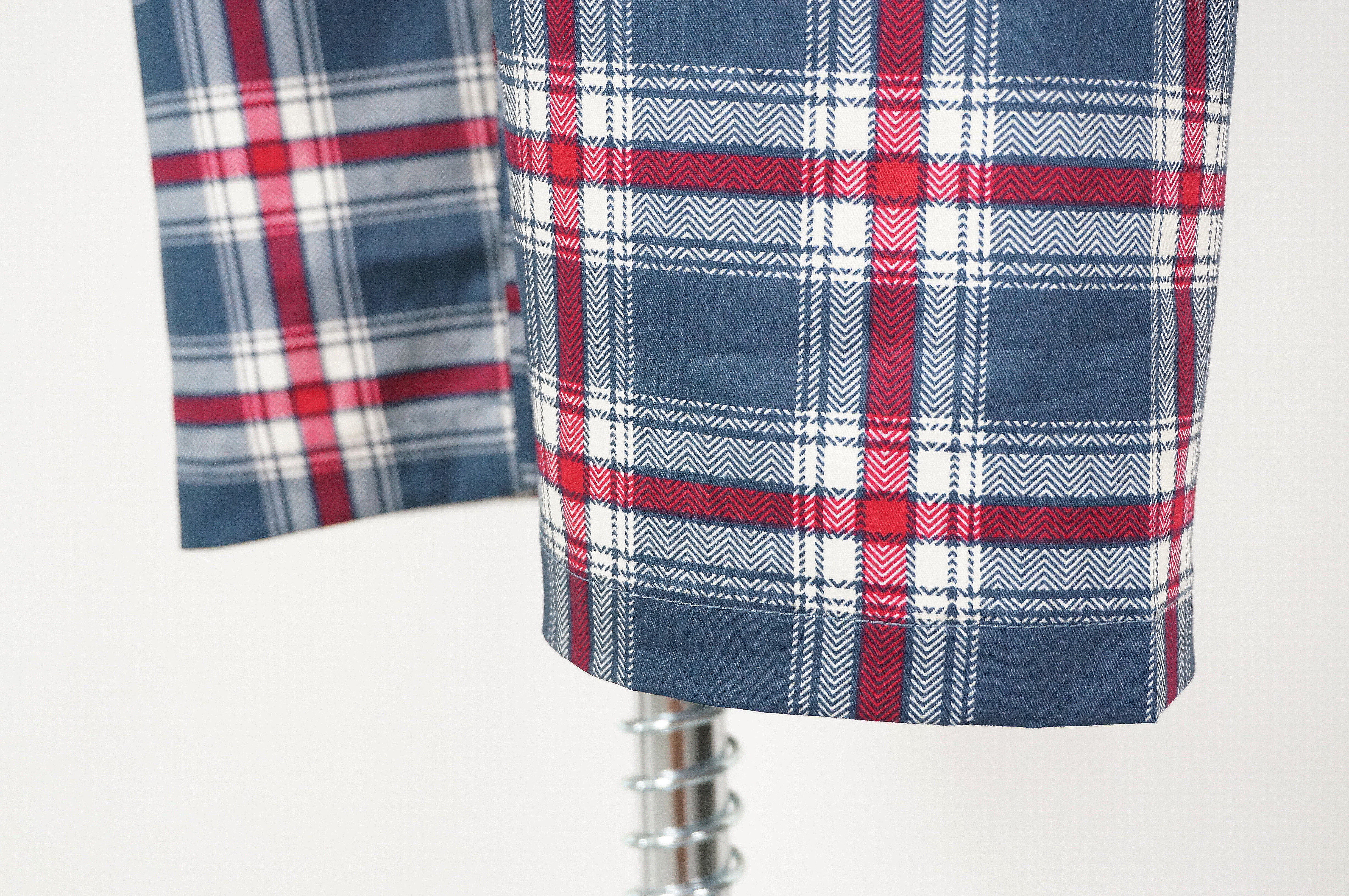 New Luxurious Couple Long Sleeved Check Pajamas Pa