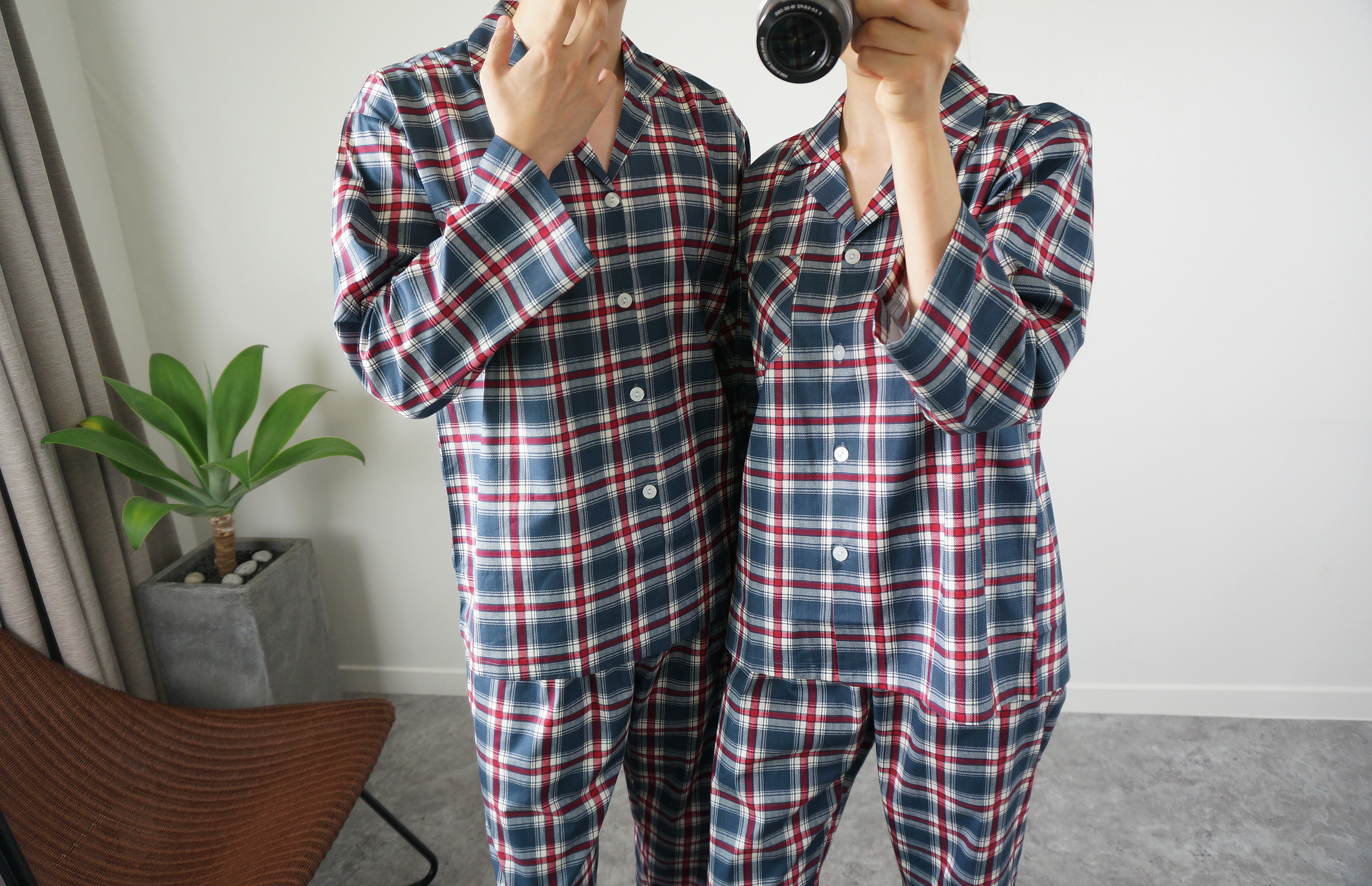 New Luxurious Couple Long Sleeved Check Pajamas Pa