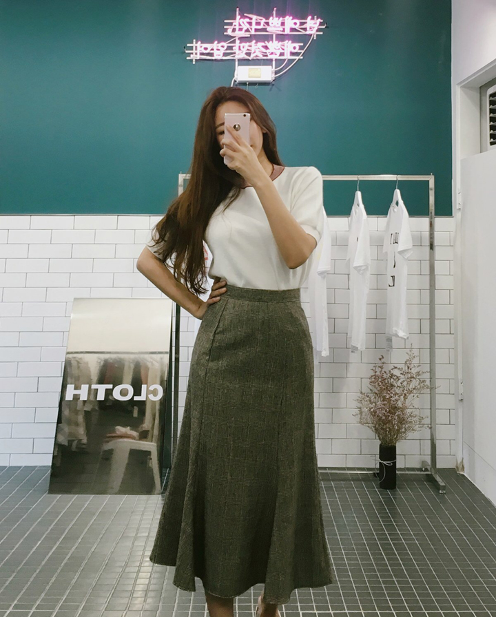 Mermaid check long skirt autumn skirt passenger of