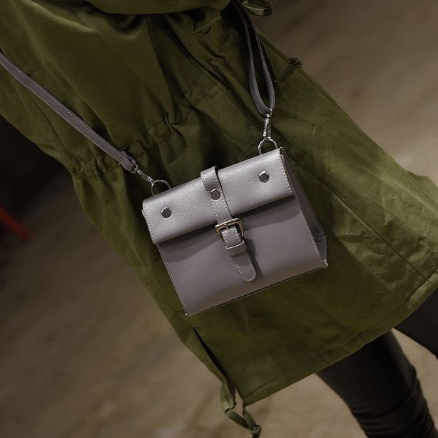 New mini cross-back woman female bag pretty pretty