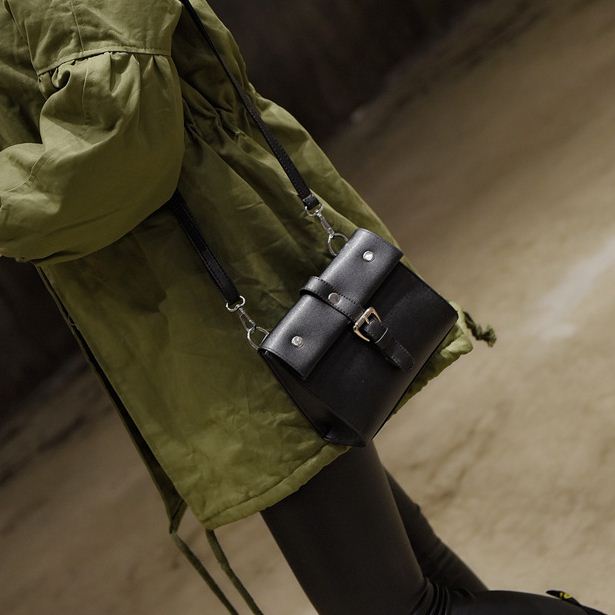 New mini cross-back woman female bag pretty pretty