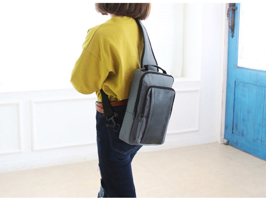 New unisex simple cross back casual messenger bag 