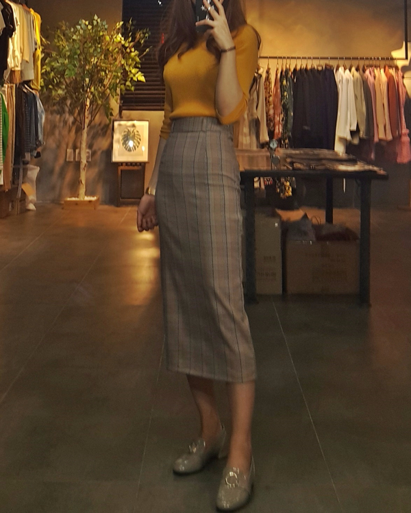 H line snap check long skirt twill Banhai wa h ski