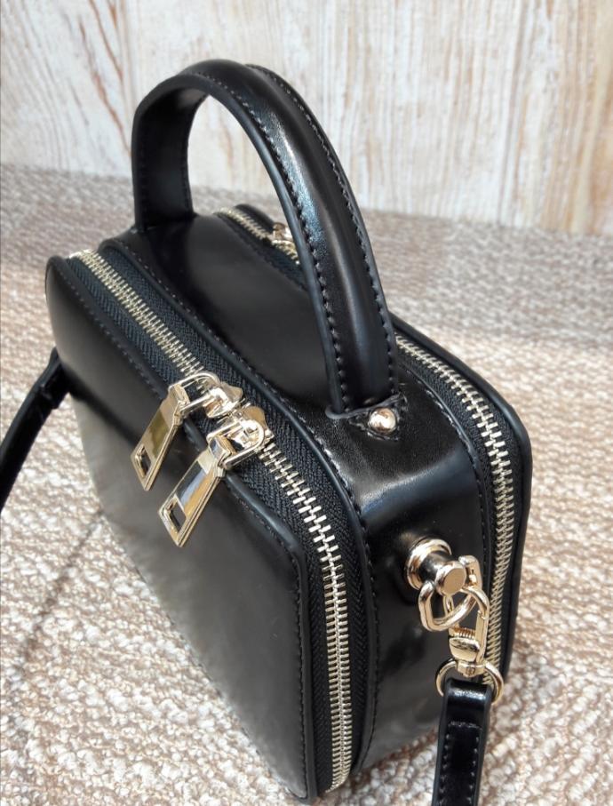 New Mini square square cross back tote 3color Easy