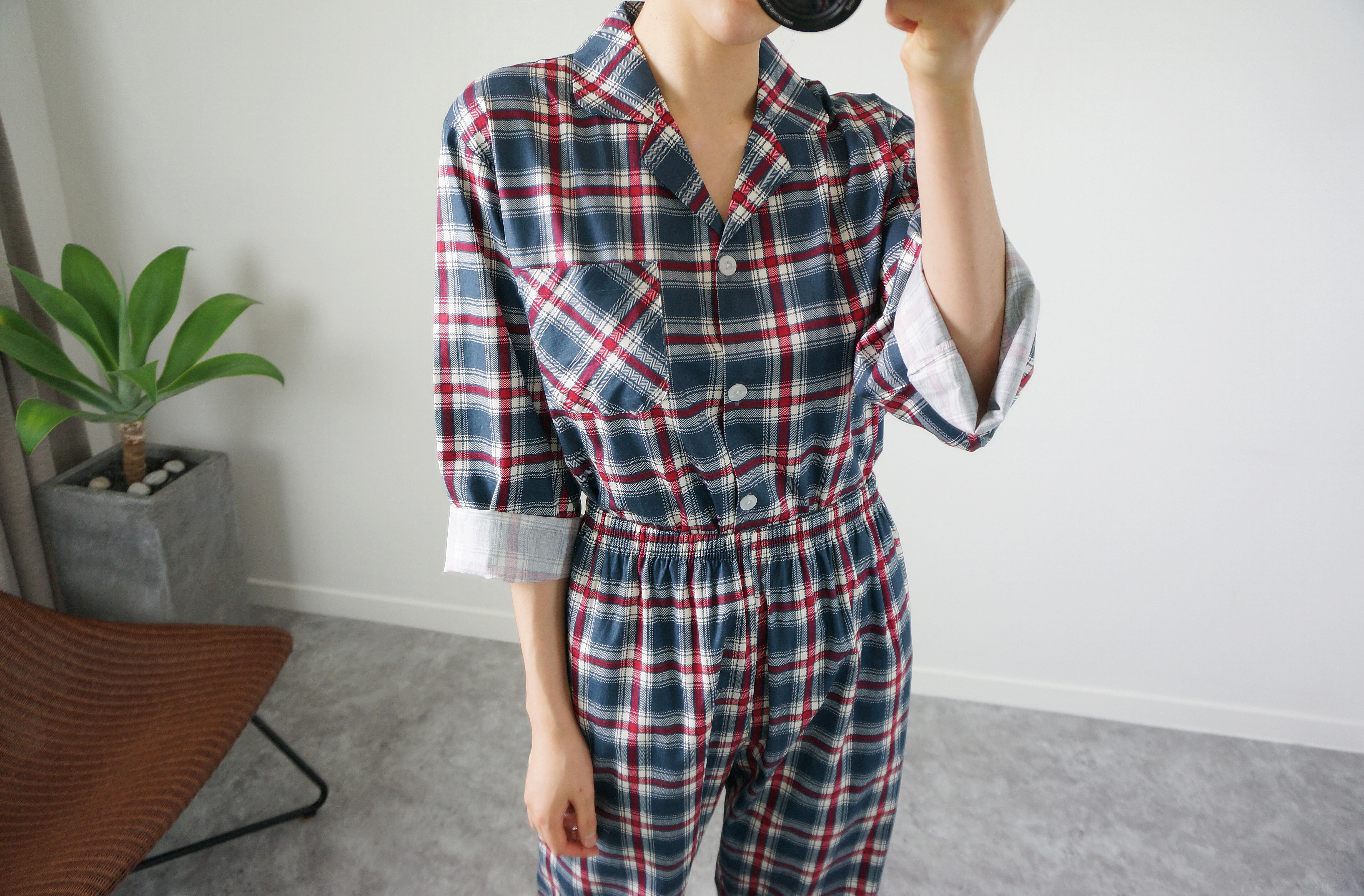 New Luxurious Couple Long Sleeved Check Pajamas Pa