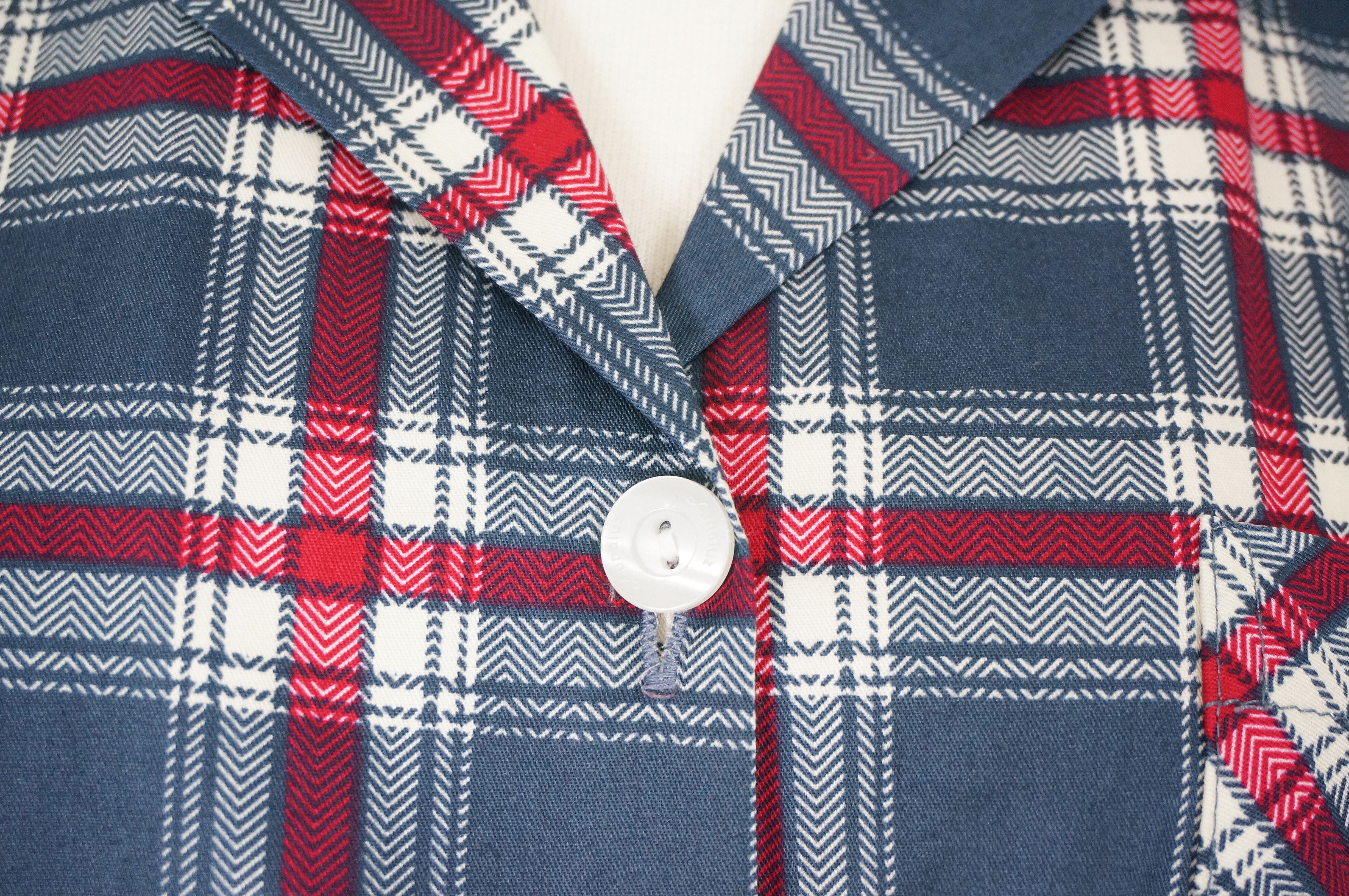 New Luxurious Couple Long Sleeved Check Pajamas Pa