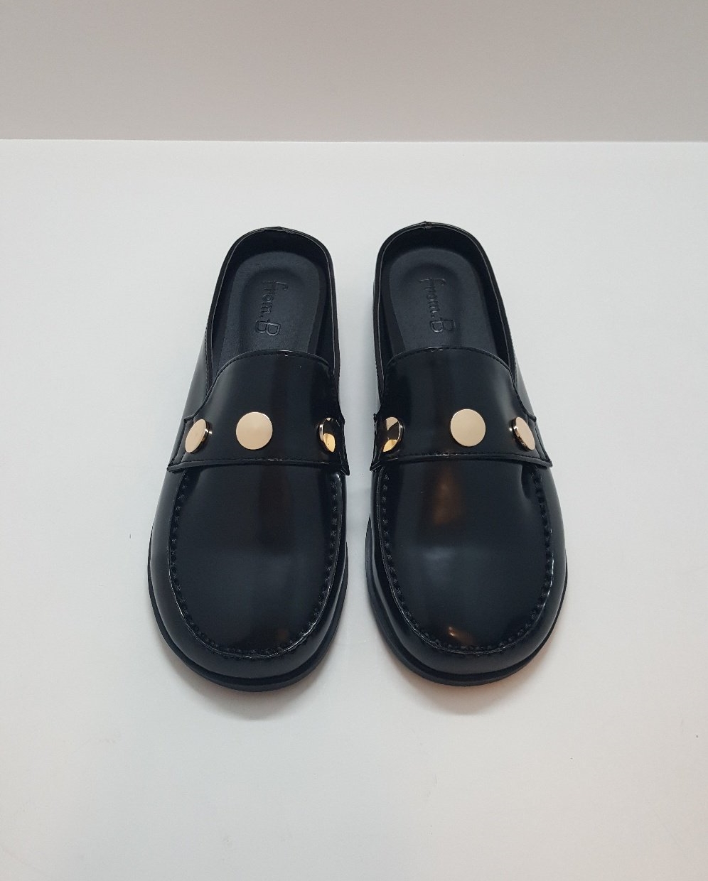 New Miyamiyu Round Nose Black Blouse Black Romanti