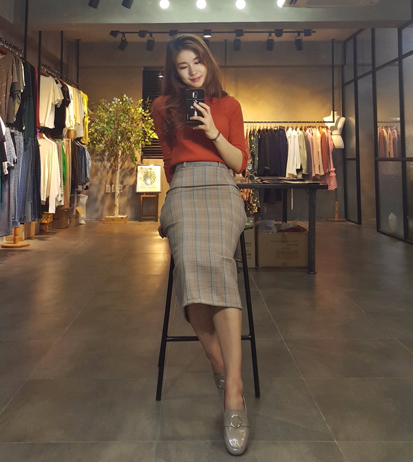 H line snap check long skirt twill Banhai wa h ski