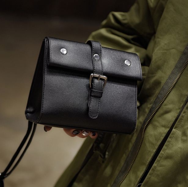 New mini cross-back woman female bag pretty pretty