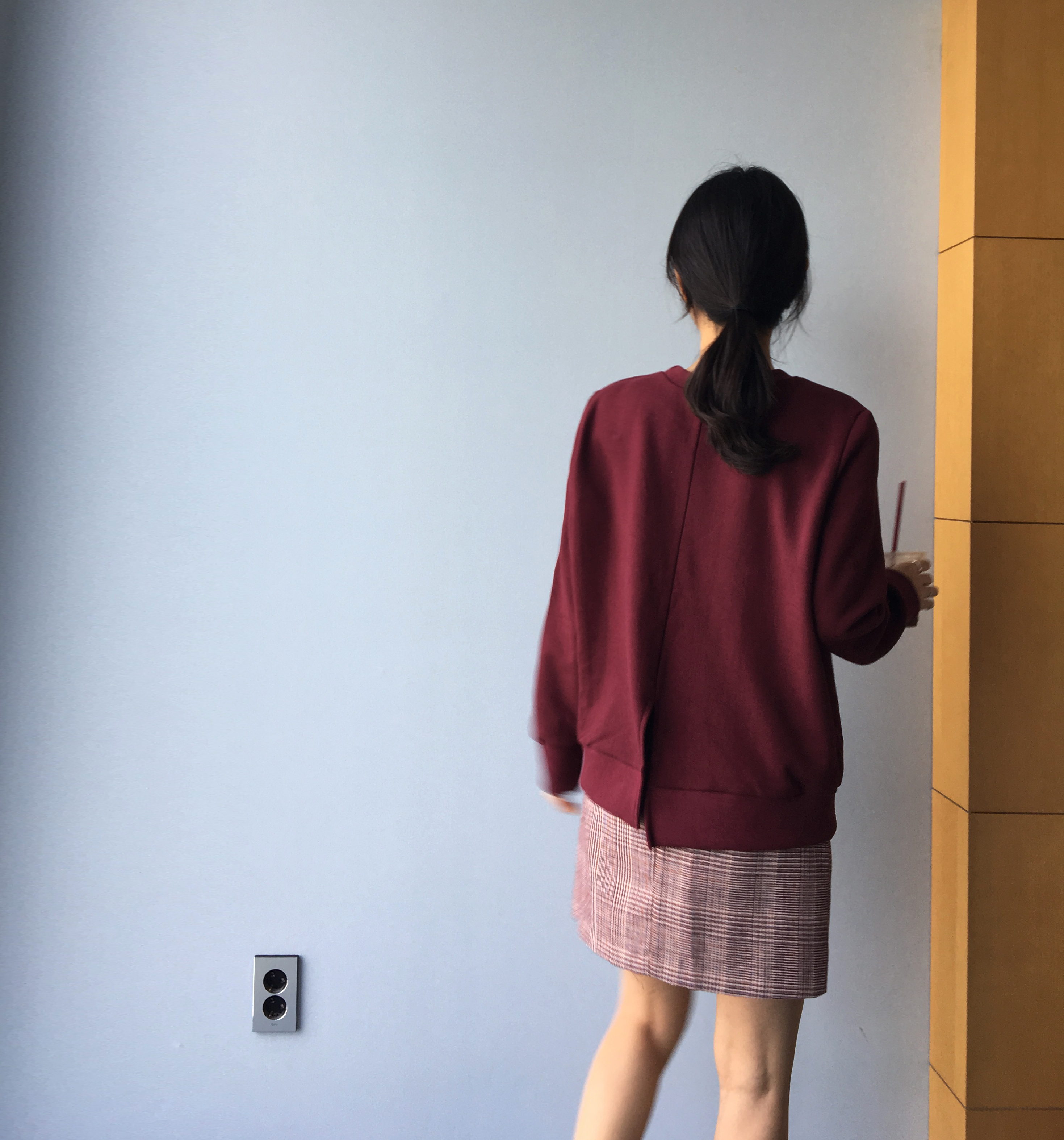 Slit Man-to-man T-shirt