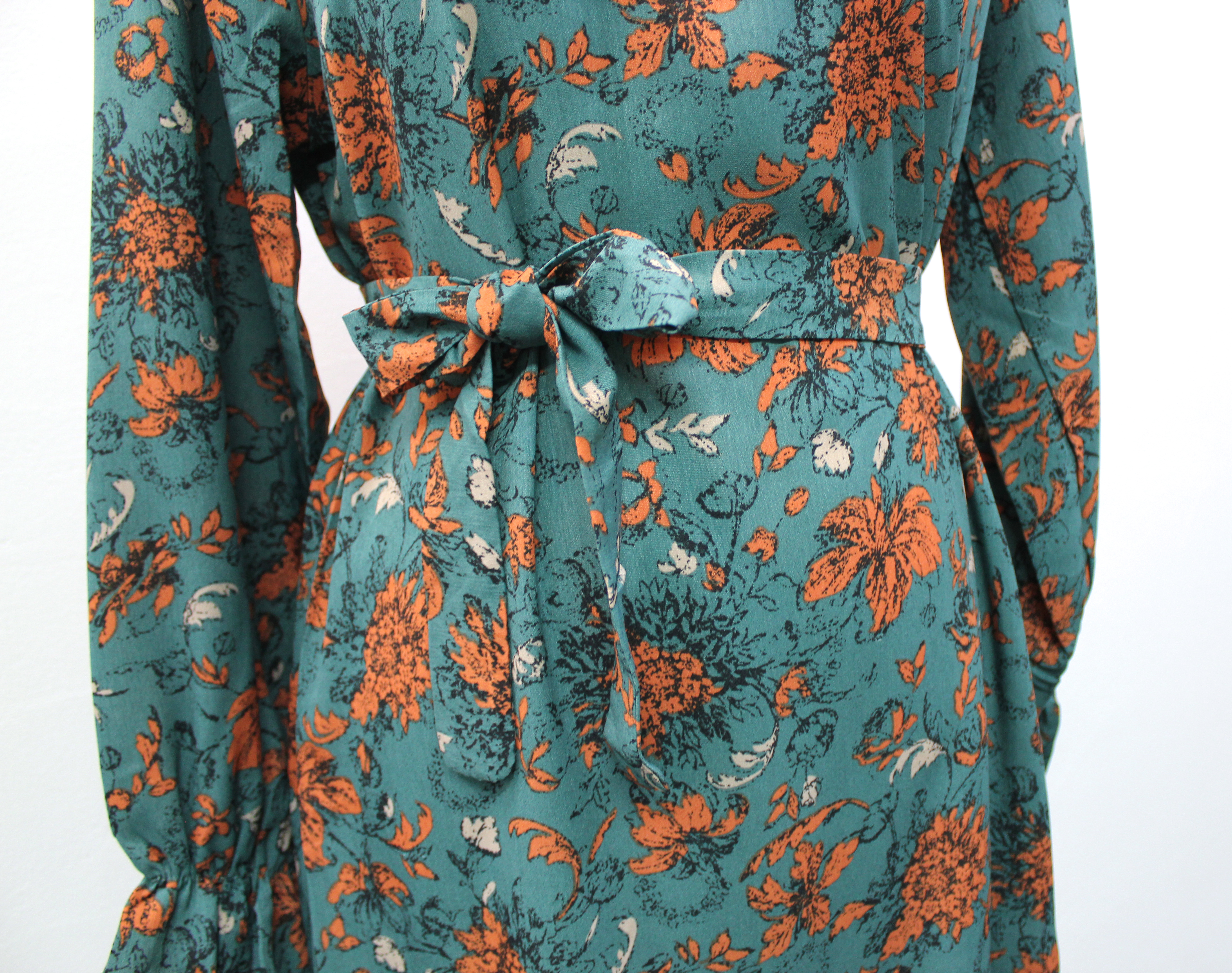 Autumn china neck flower chiffon skirt ruffle dres