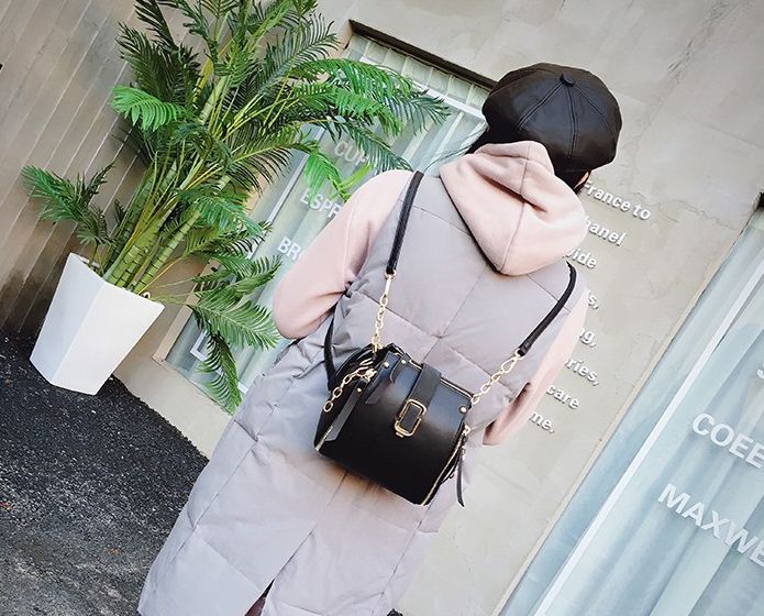 New Mini Cross Chain Backpack 20 Female Female Stu