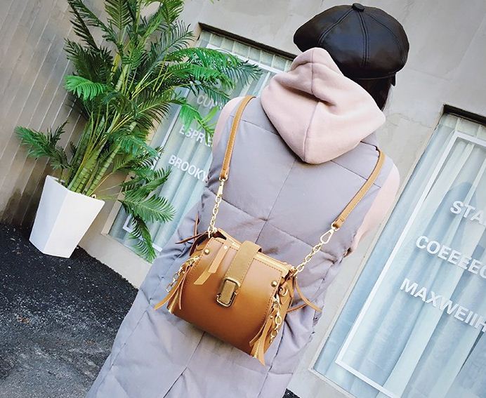 New Mini Cross Chain Backpack 20 Female Female Stu