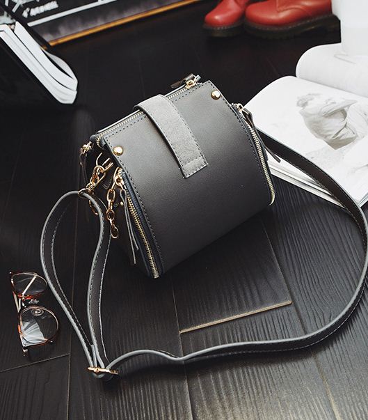 New Mini Cross Chain Backpack 20 Female Female Stu