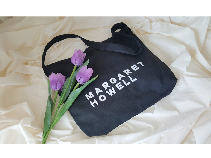 Casual canvas eco-bag with lightweight appeal 2col