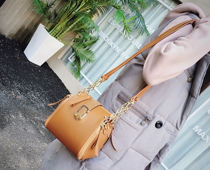 New Mini Cross Chain Backpack 20 Female Female Stu