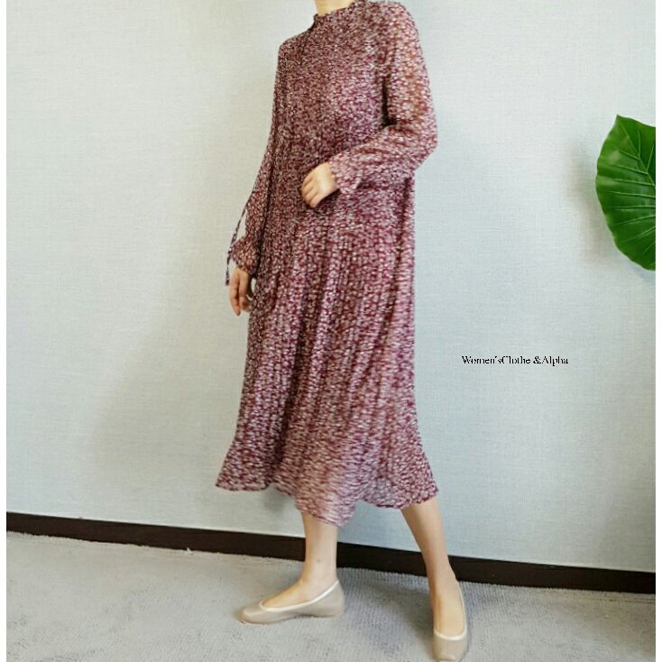 Chrysanthemum pattern chiffon wrinkle dress 2color