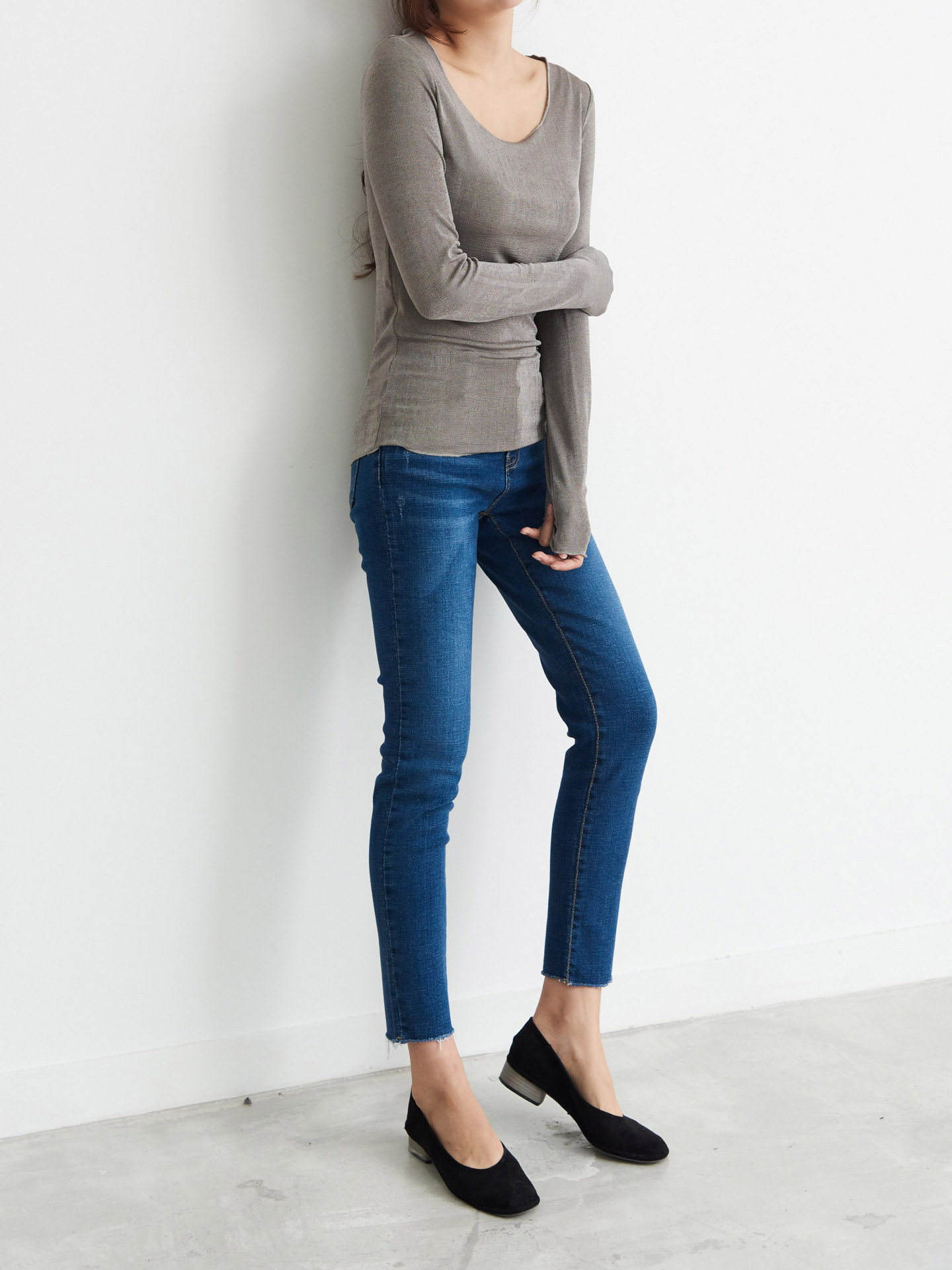 Basic T-shirts Daily Look Good Boat Neck Long Slee