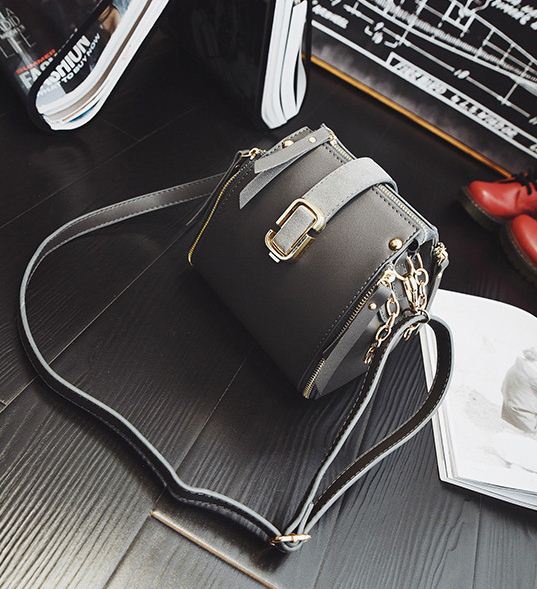 New Mini Cross Chain Backpack 20 Female Female Stu