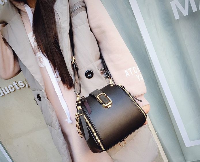 New Mini Cross Chain Backpack 20 Female Female Stu