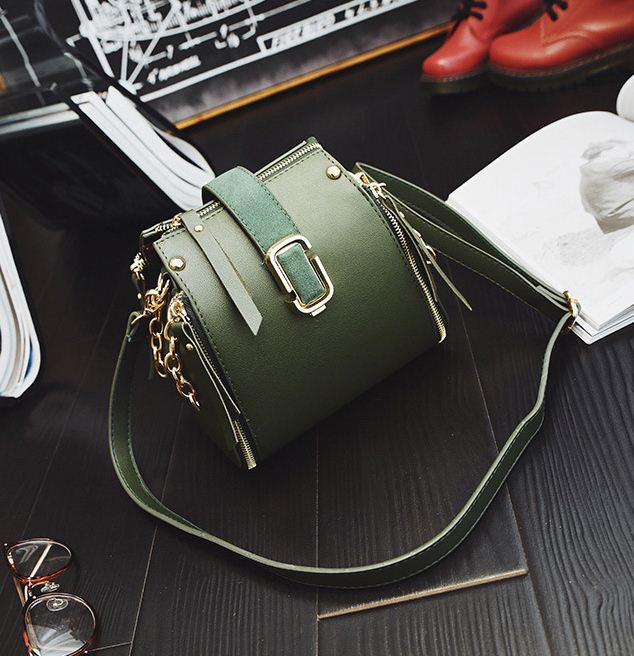 New Mini Cross Chain Backpack 20 Female Female Stu