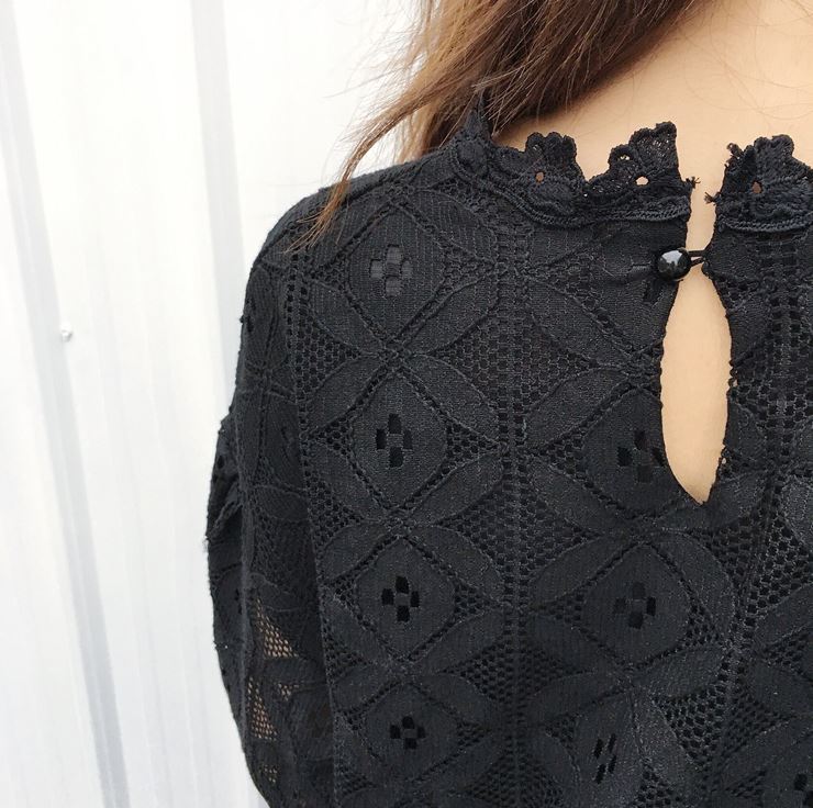 NEW FASHION LADY GIRL Blouse Banni White Black Lac