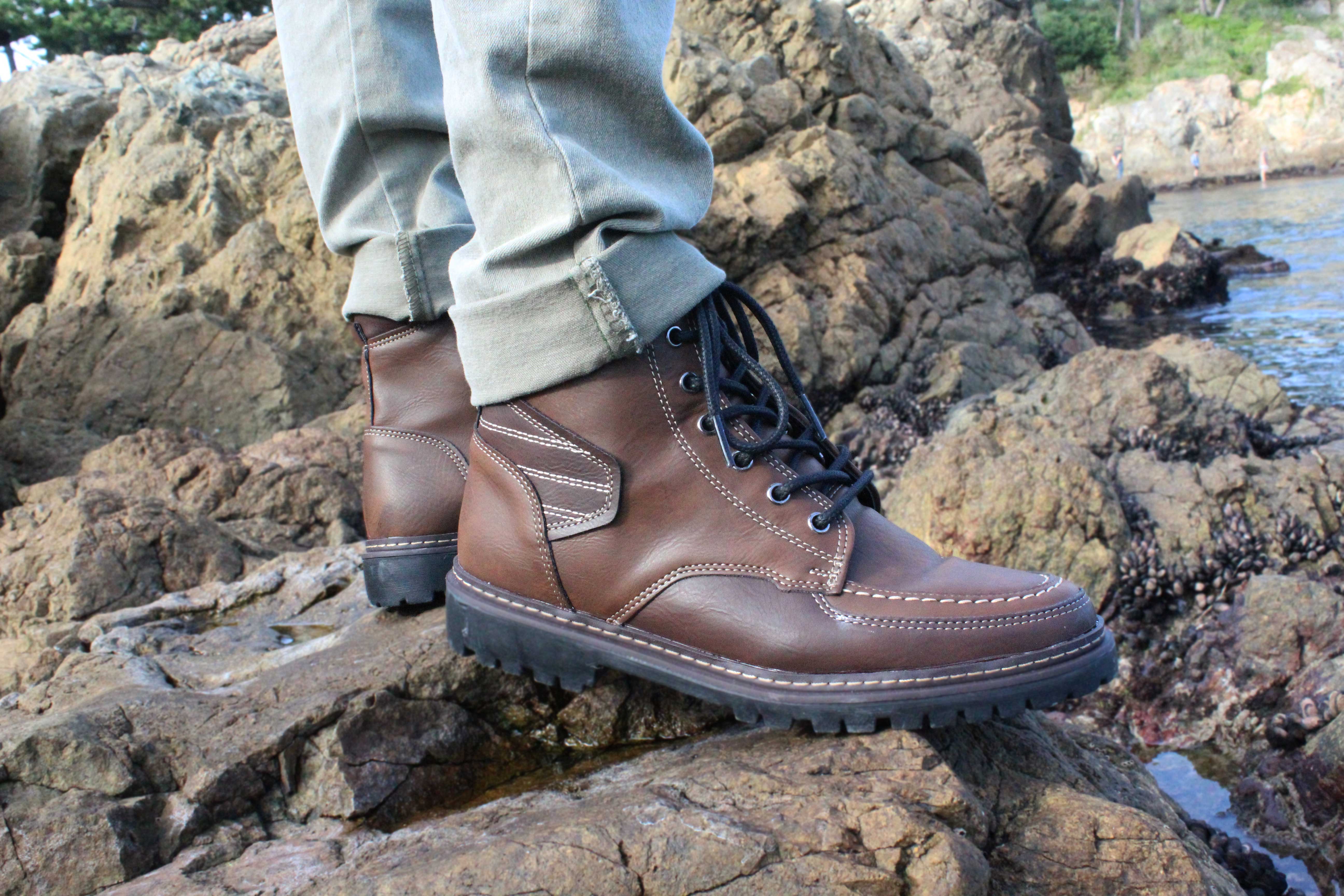 NEW MEN WALLKER BOOTS Men's Quilted Leather Wal