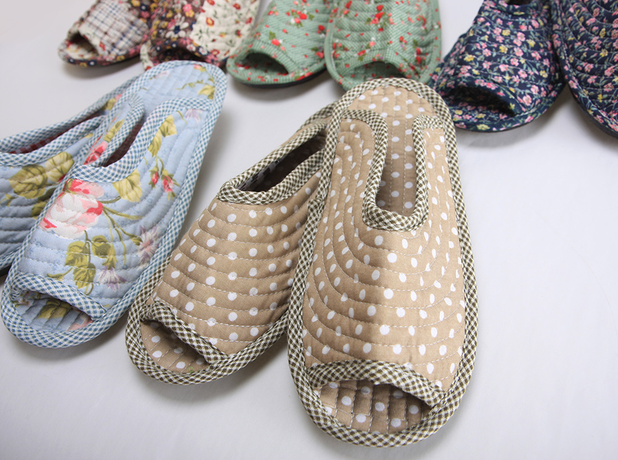 Arthritis Cushion Slippers Comfortable Quilted Cot