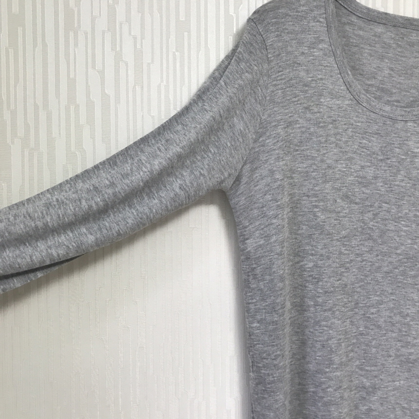 Round long sleeve basic T-shirt inner girl