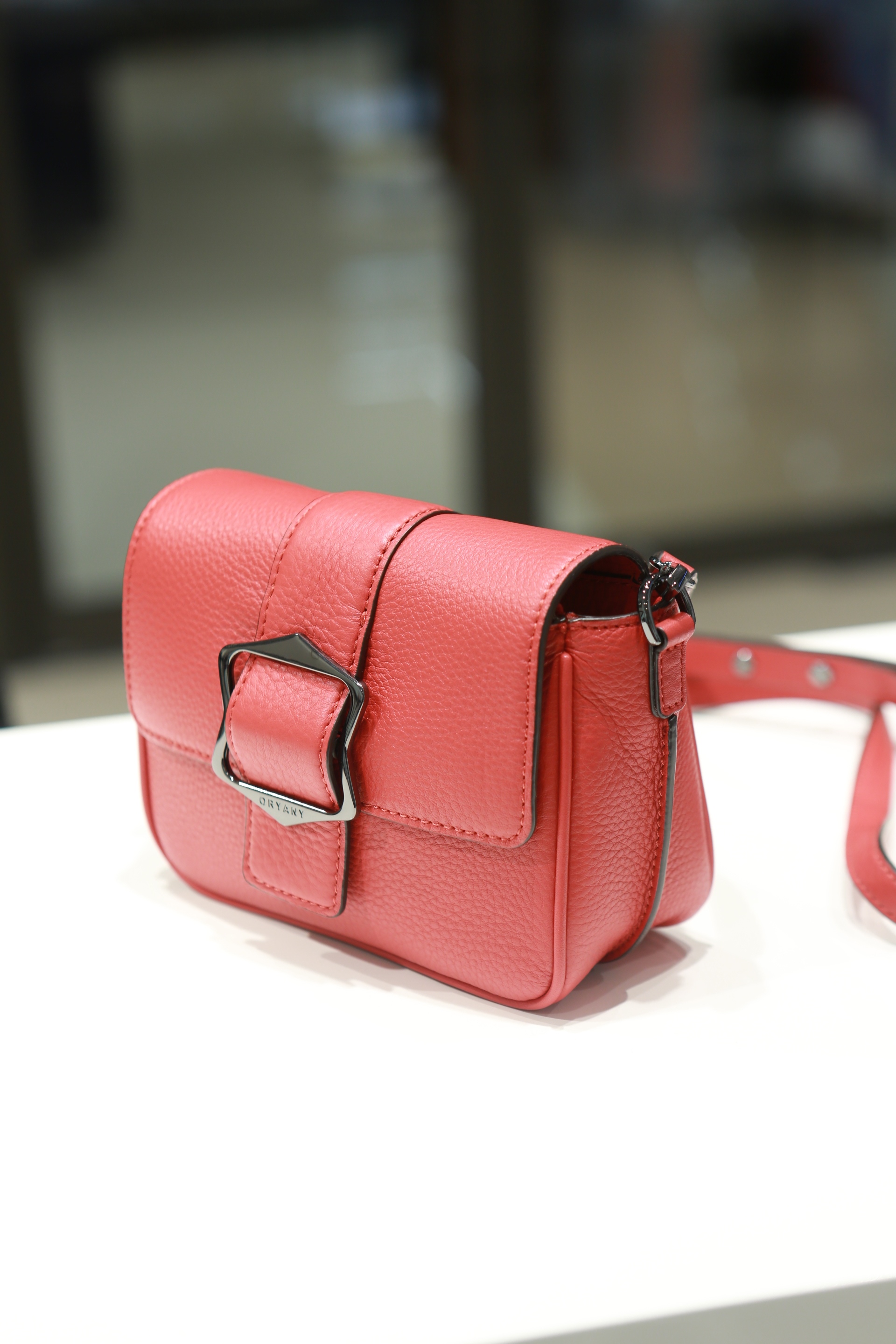 New Oyani Jerome mini flap cross back lava red O7F